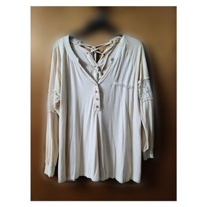 Cream/tan POL long sleeve small